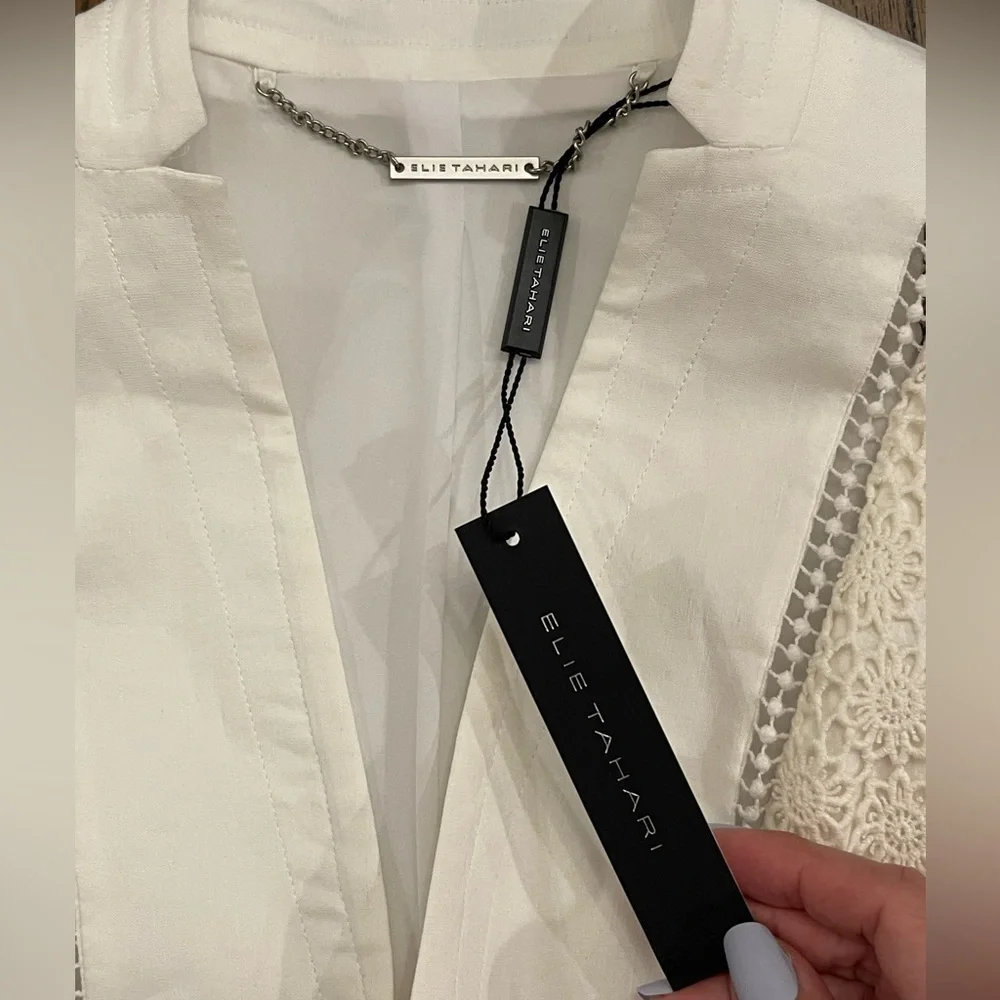 Elie Tahari Women’s Linen Blazer, White with cream crochet, NWT, Size 2 crisp